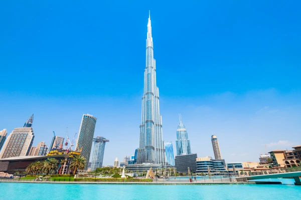 Dubai | Abu Dhabi Discovery 5D/4N Skylines Desert Safari Ferrari World